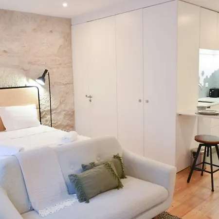 Lindo Em Zona Central, Batalha - - L *