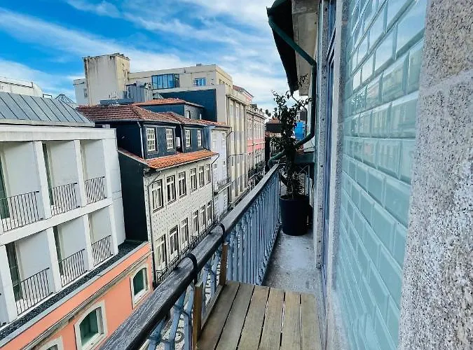 Daire Lindo Em Zona Central, Batalha - - L Porto