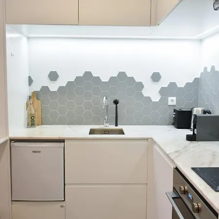 公寓 Lindo Em Zona Central, Batalha - - L *