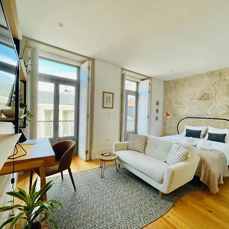 Lindo Em Zona Central, Batalha - - L 波尔图