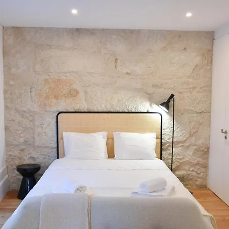 Lindo Em Zona Central, Batalha - - L